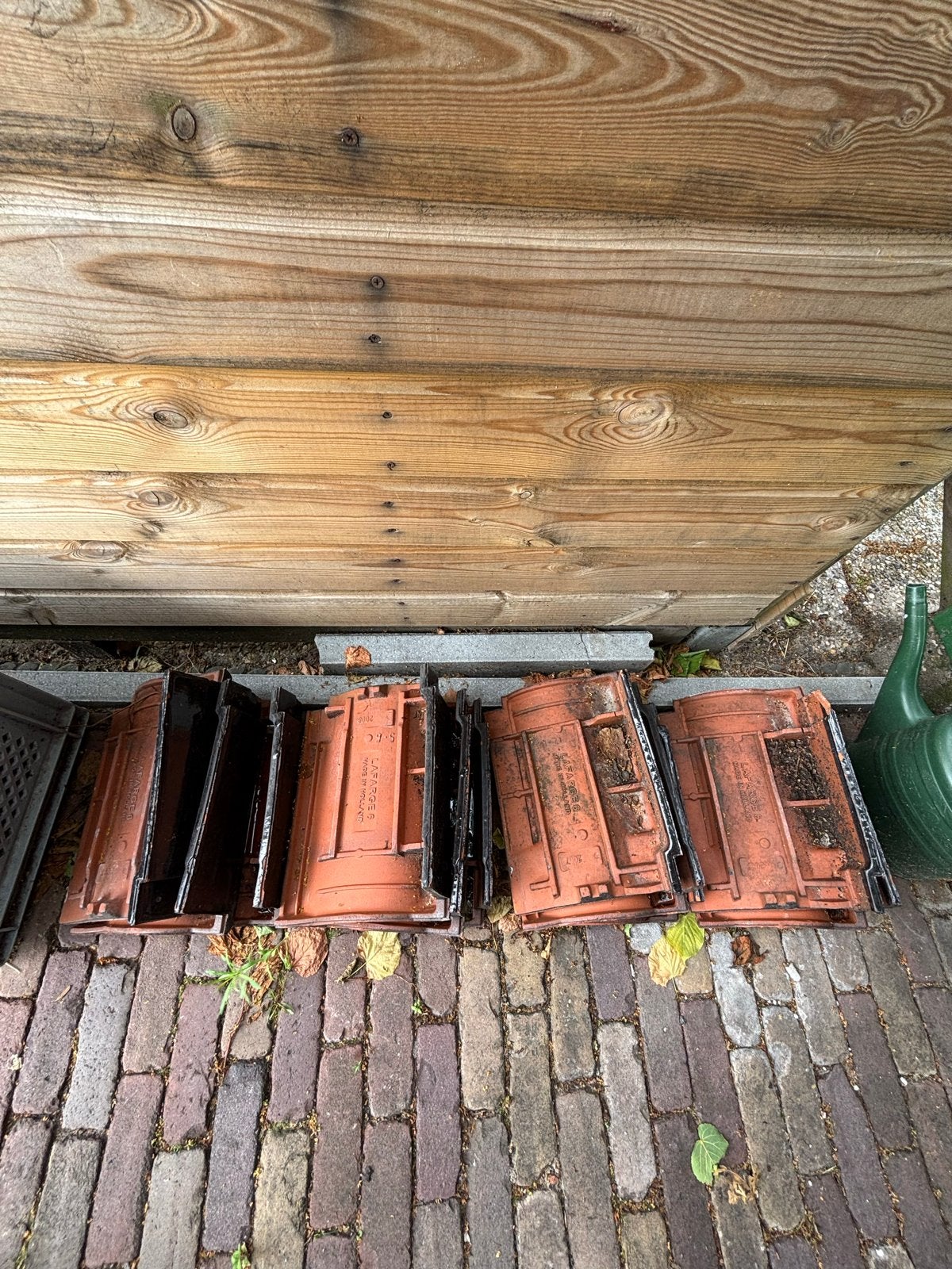 Monier hoekpannen, Ophalen, Gebruikt, Steen of Klei, Minder dan 5 m²