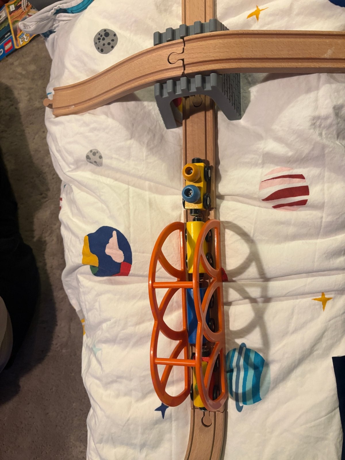 Houten treinbaan met brug en trein - Brio compatibel, Ophalen, Zo goed als nieuw, Jongen of Meisje