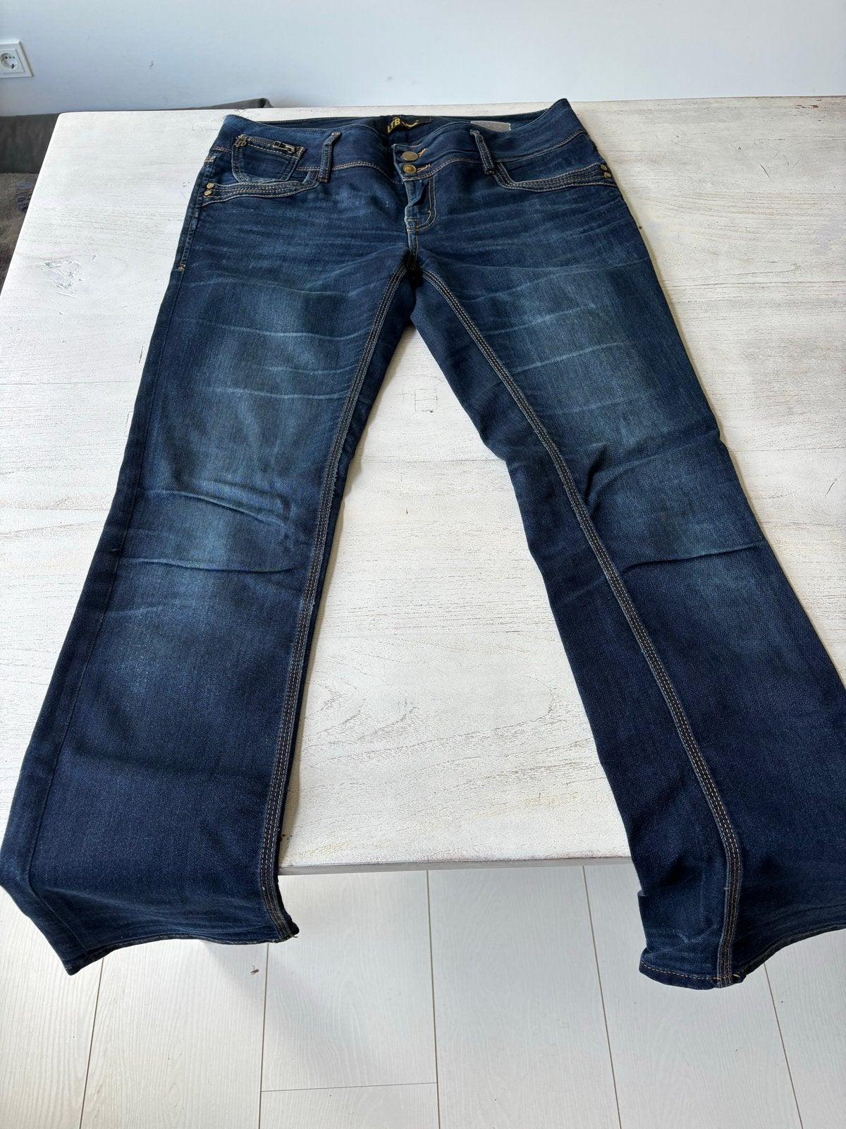 LTB Jeans Dames W32 L34 straight, Ophalen of Verzenden, Zo goed als nieuw, Blauw, W33 - W36 (confectie 42/44)