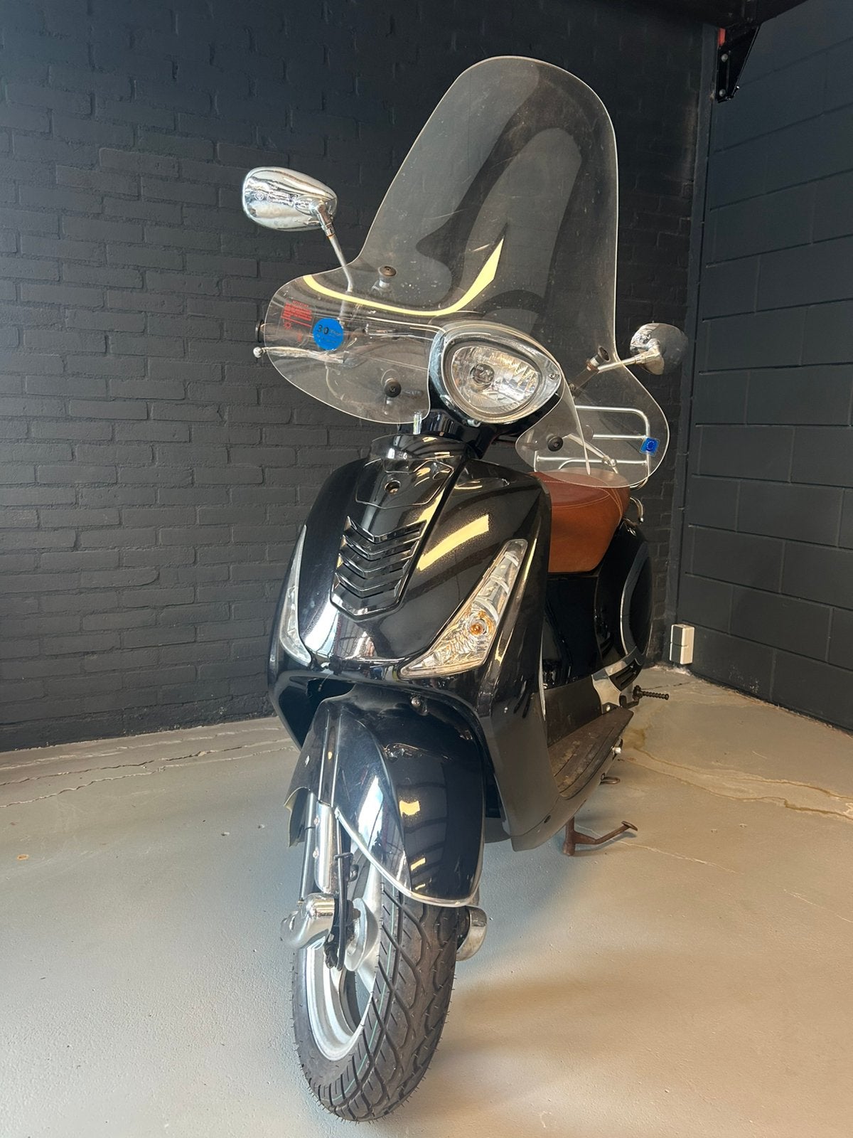 BENZHOU CAPRI 50, Ophalen, Gebruikt, Benzine, 50 cc