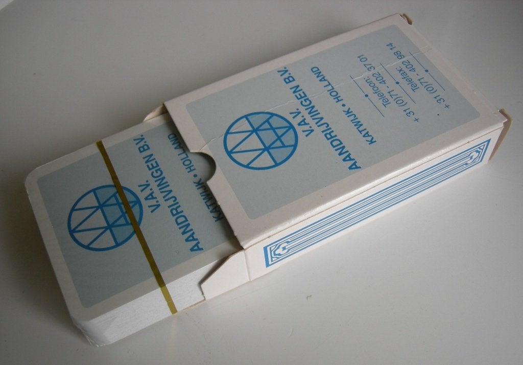 Stok Speelkaarten van V.A.V. AANDRIJVINGEN BV KATWIJK. Nieuw, Verzamelen, Ophalen of Verzenden, Nieuw, Speelkaart(en)