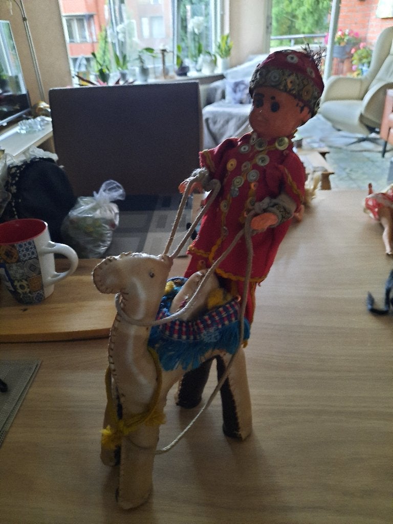 Pop met kameel vintage, Verzamelen, Ophalen of Verzenden, Zo goed als nieuw, Pop