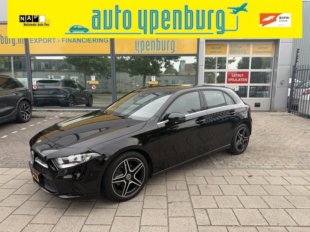 Mercedes-Benz A-Klasse 180 Premium Automaat * 87.785 Km * Wi, Auto's, 136 pk, Gebruikt, 4 cilinders, Leder en Stof