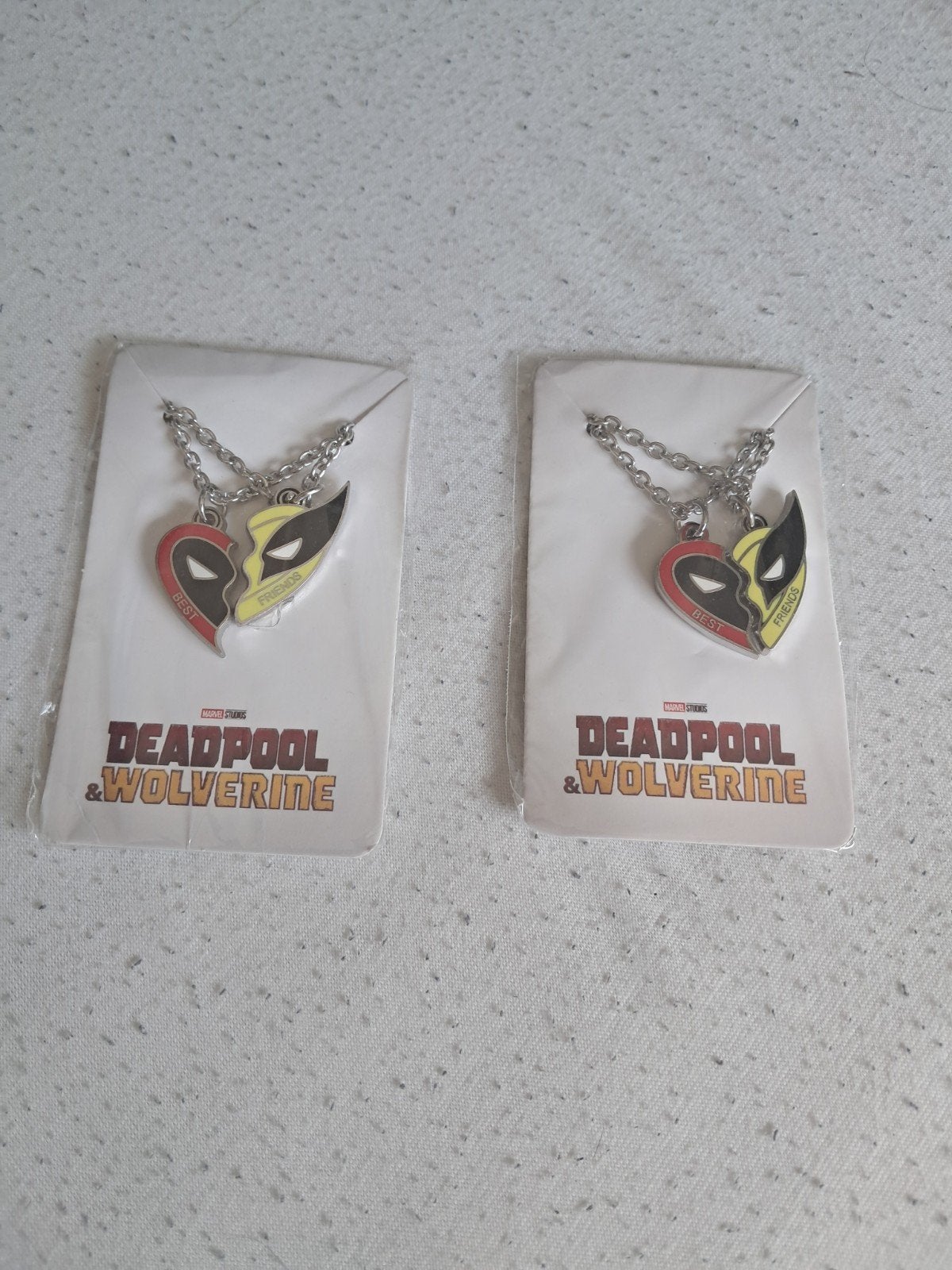 Deadpool & Wolverine BFF necklace limited edition, Verzenden, Nieuw, Zilver, Overige materialen