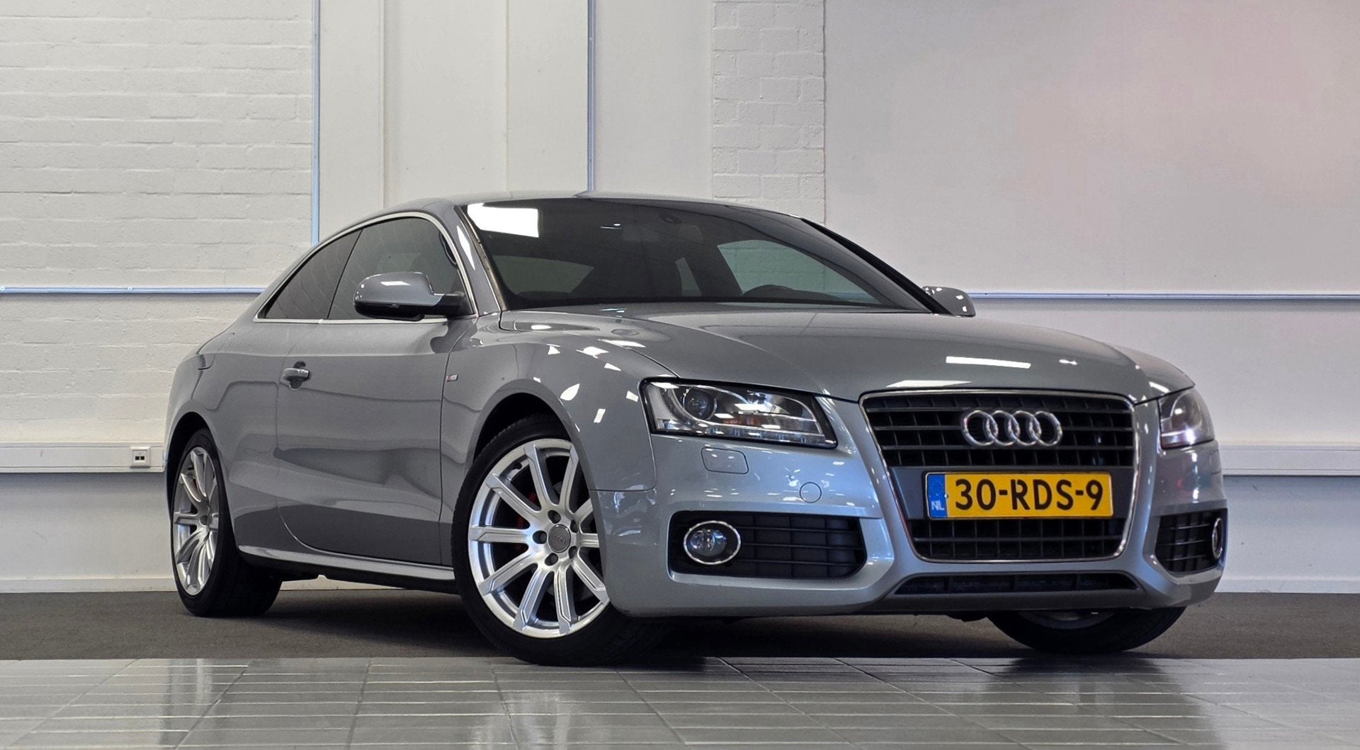 Audi A5 Coupé 1.8 TFSI Pro Line S Leer LED Xenon Android Mo, Voorwielaandrijving, Euro 5, Gebruikt, Zwart