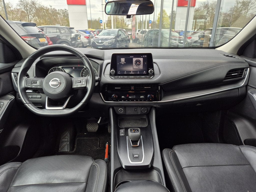 Nissan Qashqai 1.3 MHEV Xtronic Business Access N-Connecta |, Auto's, Nissan, Stof, Met garantie (alle), Zwart, Origineel Nederlands