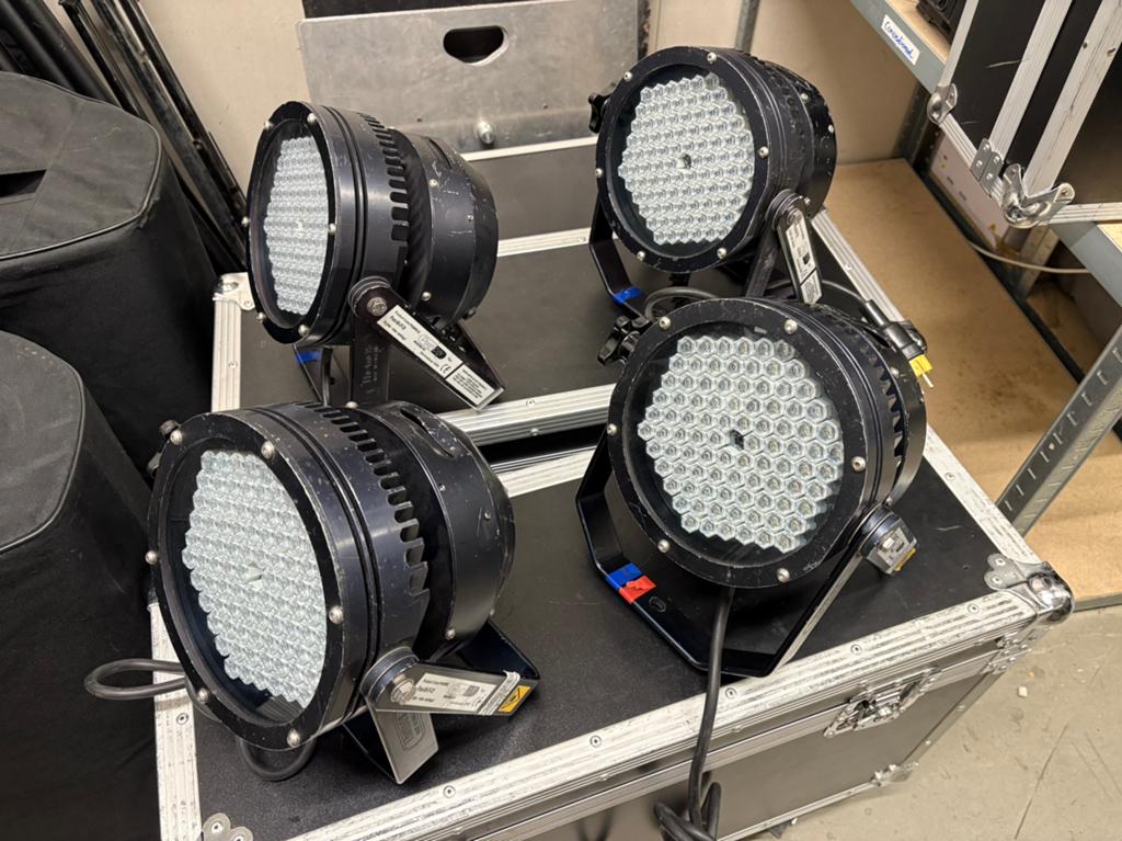 4x thomas pixelpar werkend. MOETEN WEG, Ophalen, Gebruikt, Licht, Kleur
