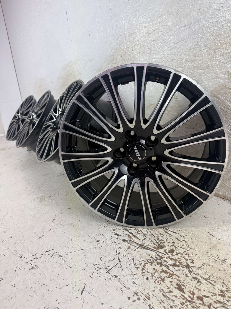 Nissan Toyota Mazda Kia Hyundai velgen 18" 5x114.3 ET43, Auto-onderdelen, Banden en Velgen, Niet ingevuld, 18 inch, Gebruikt, Velg(en)