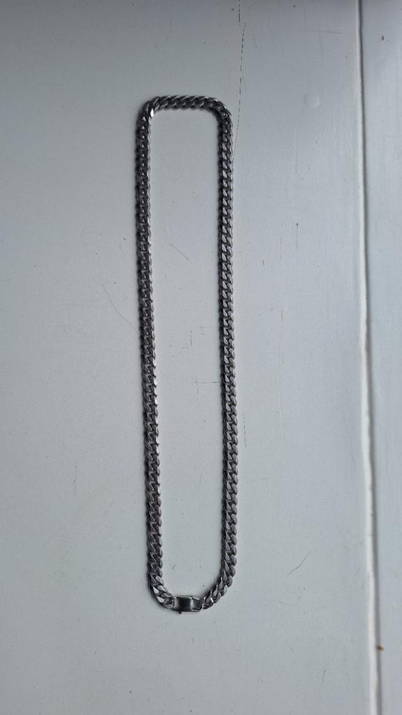 RVS Stalen Ketting cuban Zilverkleurig - 71 cm, Z.G.A.N., Sieraden, Tassen en Uiterlijk, Kettingen, Ophalen of Verzenden, Zo goed als nieuw