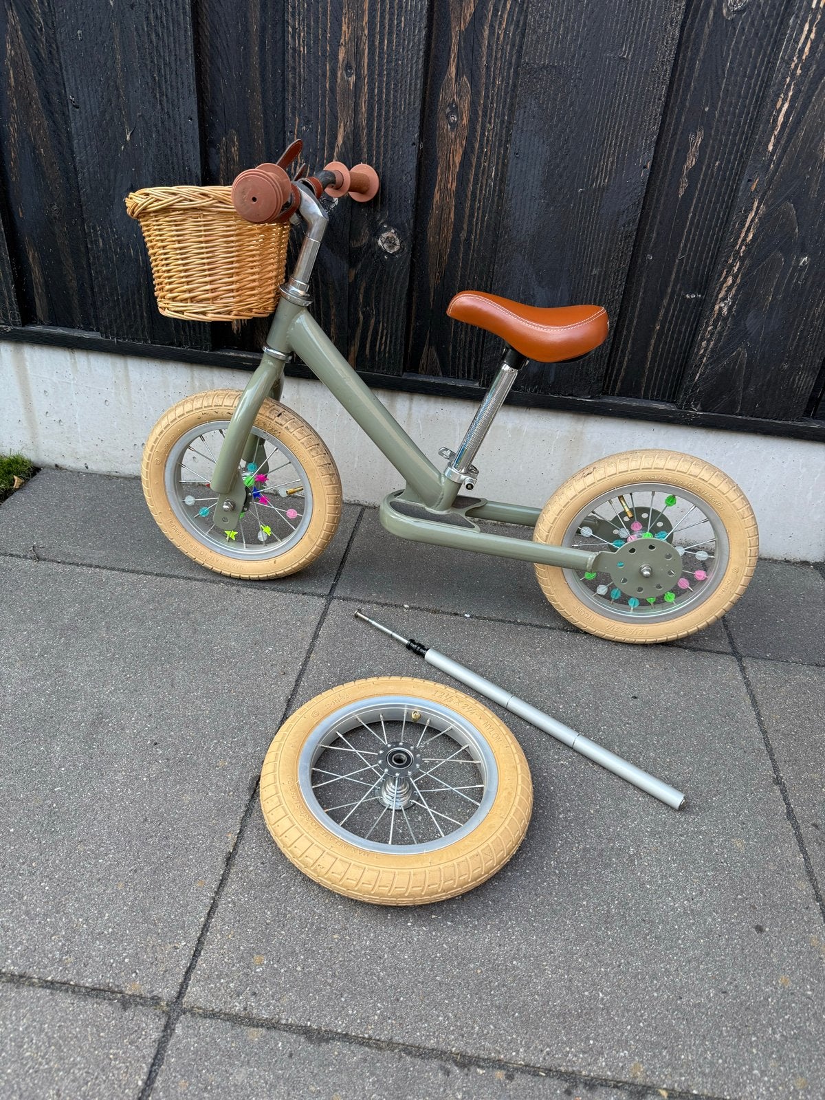 Trybike 2-1 loopfiets groen met mandje, Ophalen, Zo goed als nieuw, Minder dan 16 inch