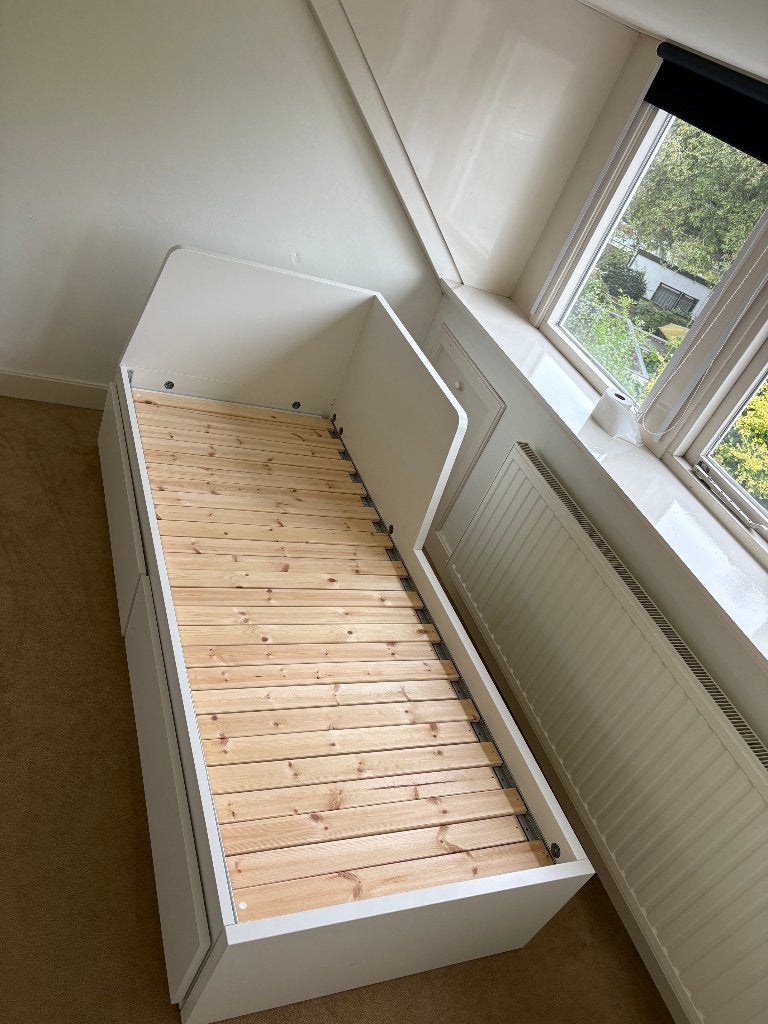 Ikea Flekke Bedbank wit met 2 lades - Zo goed als nieuw, Ophalen, Eenpersoons, Wit, Zo goed als nieuw