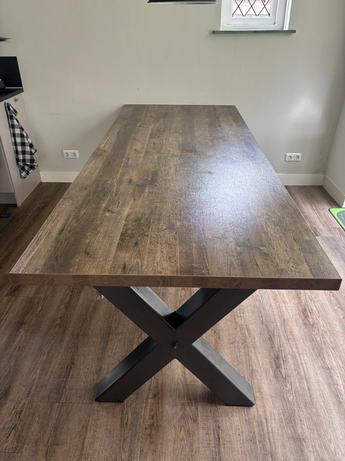 Prachtige eettafel tekoop, 100 tot 150 cm, 200 cm of meer, Ophalen of Verzenden, Zo goed als nieuw
