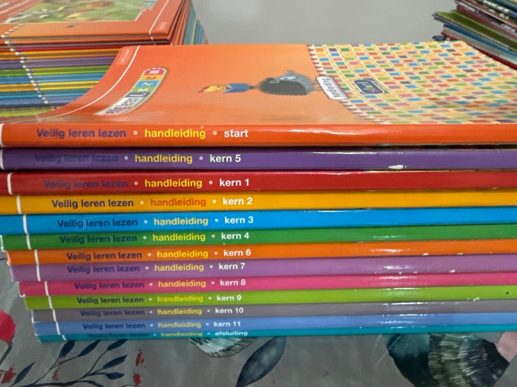 Veilig Leren Lezen Handleiding Kern Start t/m Kern 11 kim, Ophalen of Verzenden, Zo goed als nieuw, Overige niveaus, Nederlands