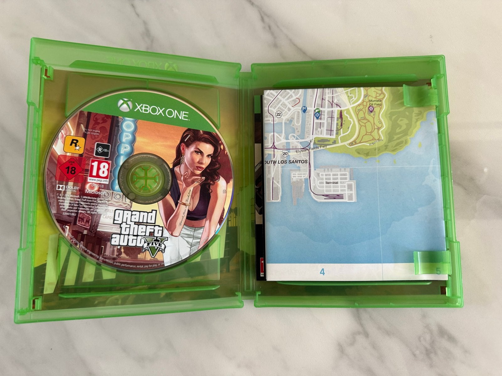 Foto 4 van Xbox One Game BUNDEL: GTA V, Call of Duty, NBA, Madden, FIFA