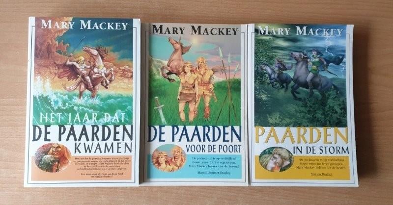 Mary Mackey - De Paarden trilogie, Boeken, Ophalen of Verzenden, Gelezen, Mary Mackey