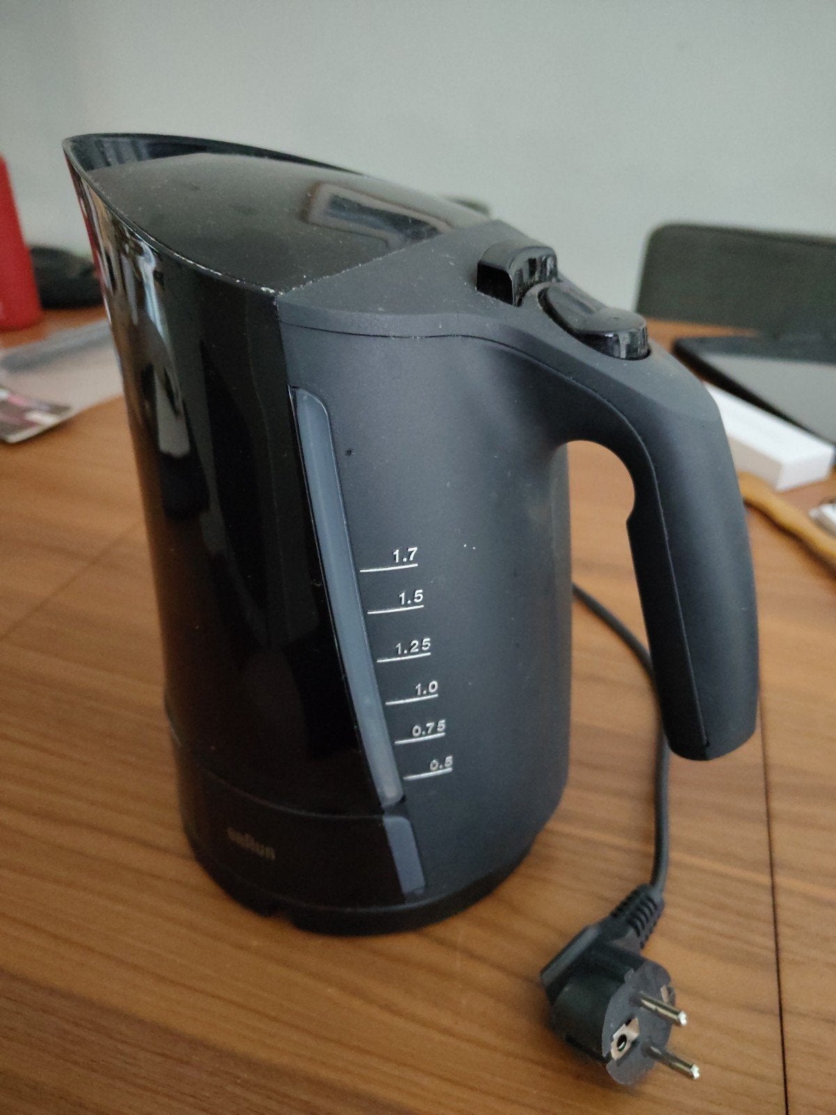Braun waterkoker - Gebruikt, Witgoed en Apparatuur, 1 tot 2 liter, Ophalen, Gebruikt, Draadloos