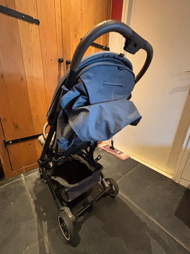 Compacte en opvouwbare kinderwagen, Ophalen of Verzenden, Zo goed als nieuw, Overige merken, Verstelbare rugleuning
