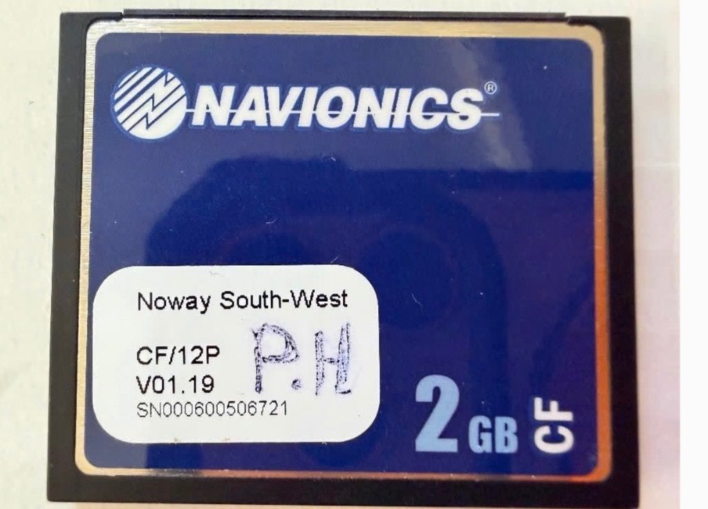 Navionics 12P Noorwegen zuid west CF navigatie kaart, Watersport en Boten, Ophalen, Zo goed als nieuw, Kaartplotter of Fish Finder