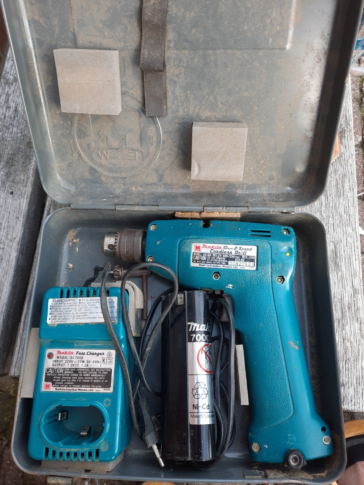 Makita Accu Schroef/Boormachine Set - Model 6012HD, Ophalen of Verzenden, Boormachine