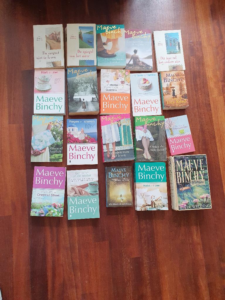Groot pakket Maeve Binchy, Boeken, Romans, Ophalen of Verzenden