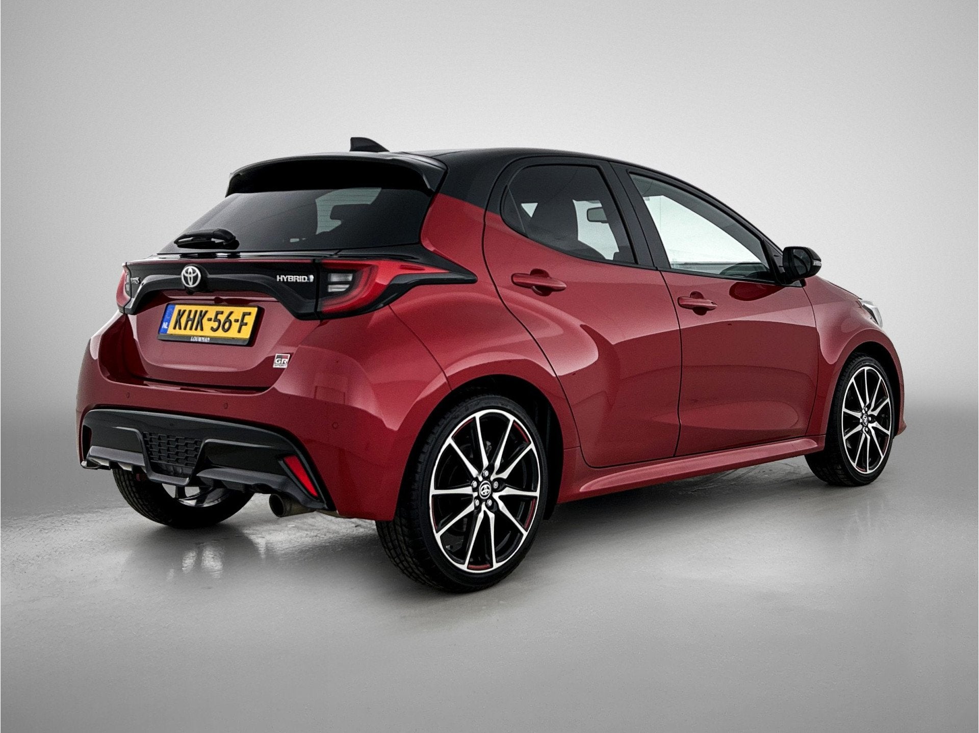 Toyota Yaris 1.5 Hybrid GR Sport | Head-up display | Dodehoe, 12 maanden, 450 kg, Gebruikt, 23 km/l