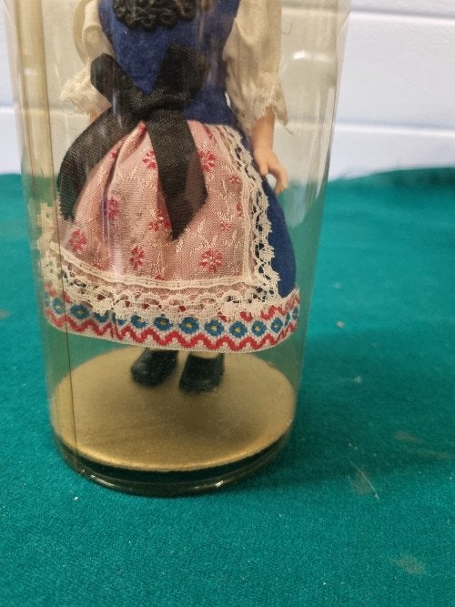 -Pop souvenir vintage kledendracht, Verzamelen, Ophalen of Verzenden, 'T Olde Gre-j, Info@toldegrej.nl, Endepoelstraat 20f Didam