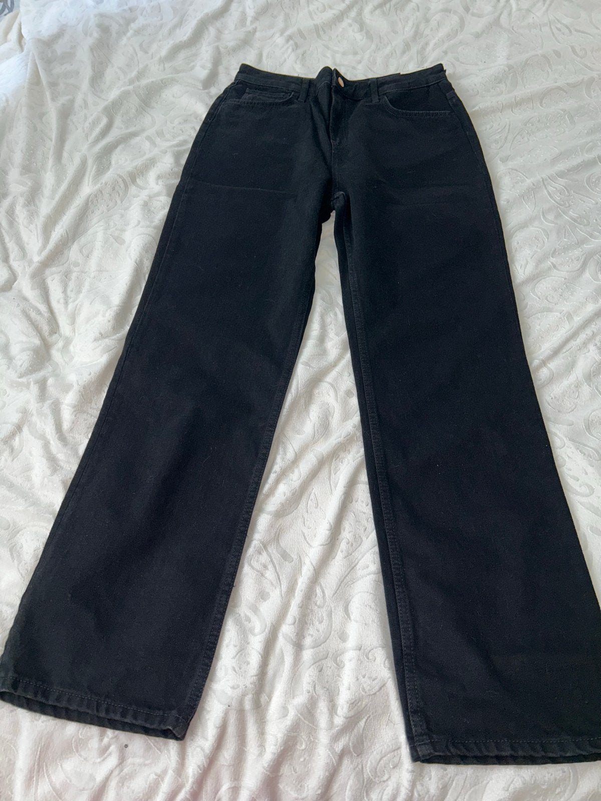 Nieuwe Zara spijkerbroek - Zwart, maat 42, Kleding | Dames, Ophalen of Verzenden, Nieuw, Zwart, W33 - W36 (confectie 42/44)