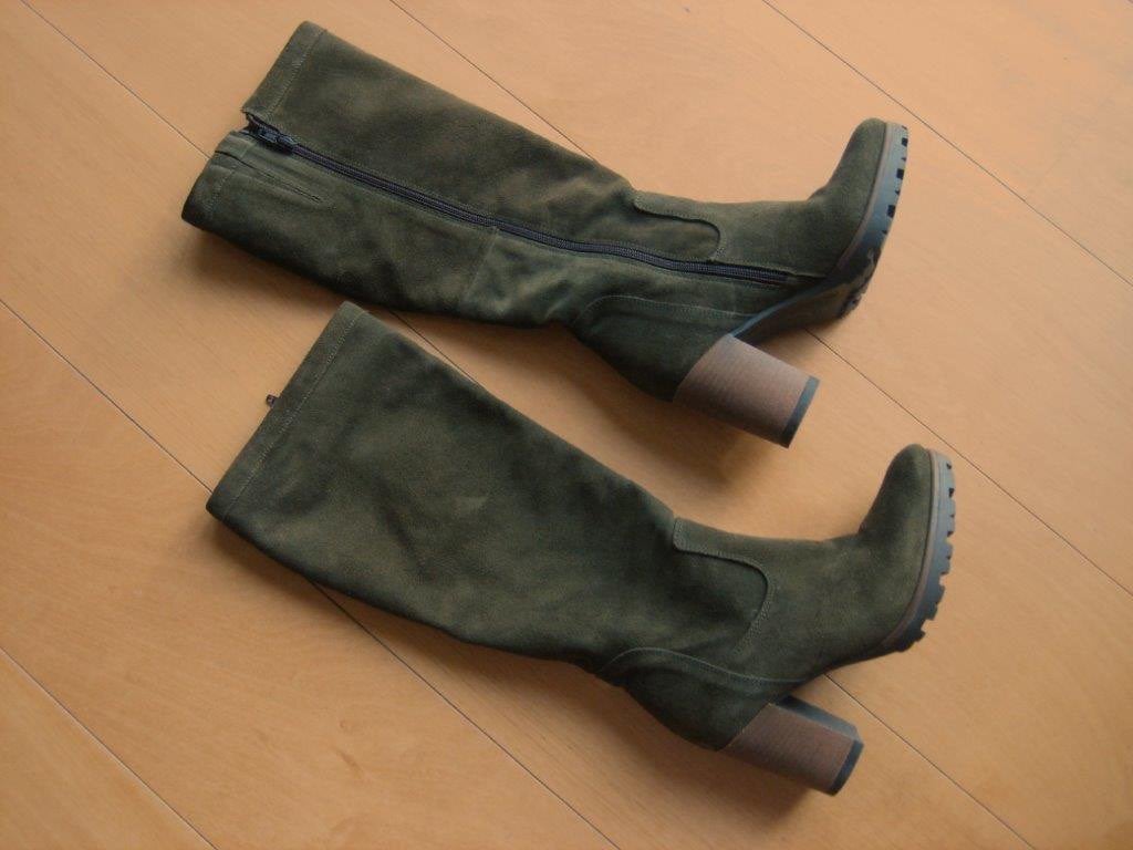 Mooie olijfgroen suede laars ANTONIO MORETTO 38 snazzeys, Hoge laarzen, Antonio Moretto, Nieuw, Ophalen of Verzenden