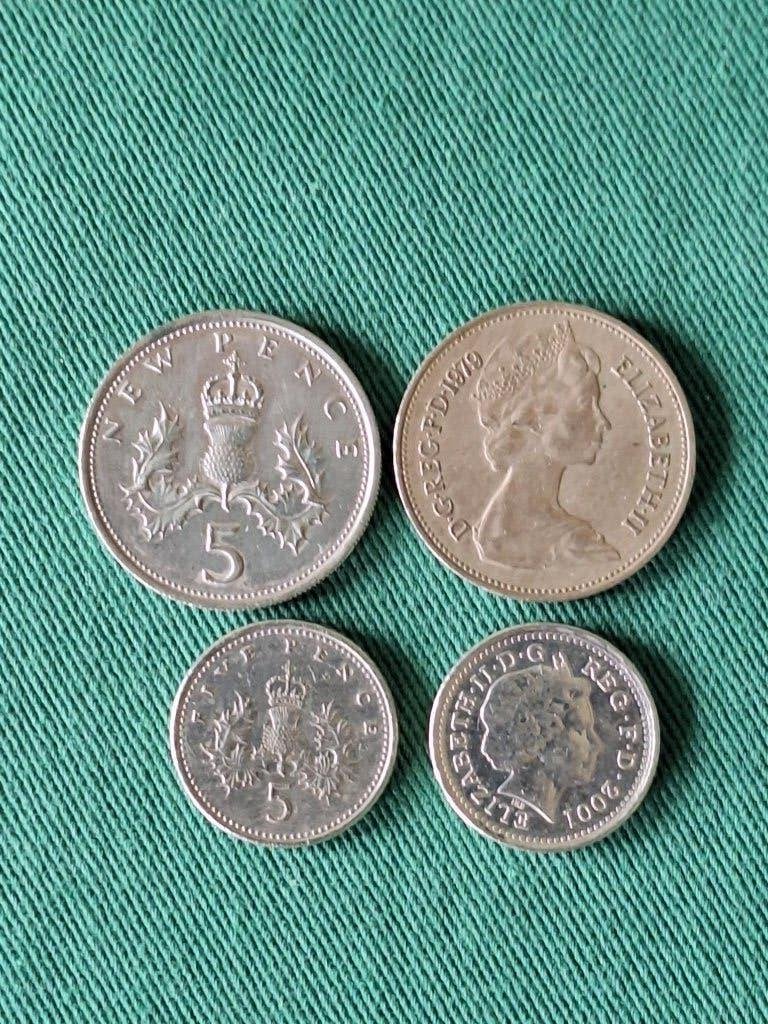 4 munten Engeland 5 (new) pence 1970-2001, Ophalen of Verzenden, Overige landen, Losse munt