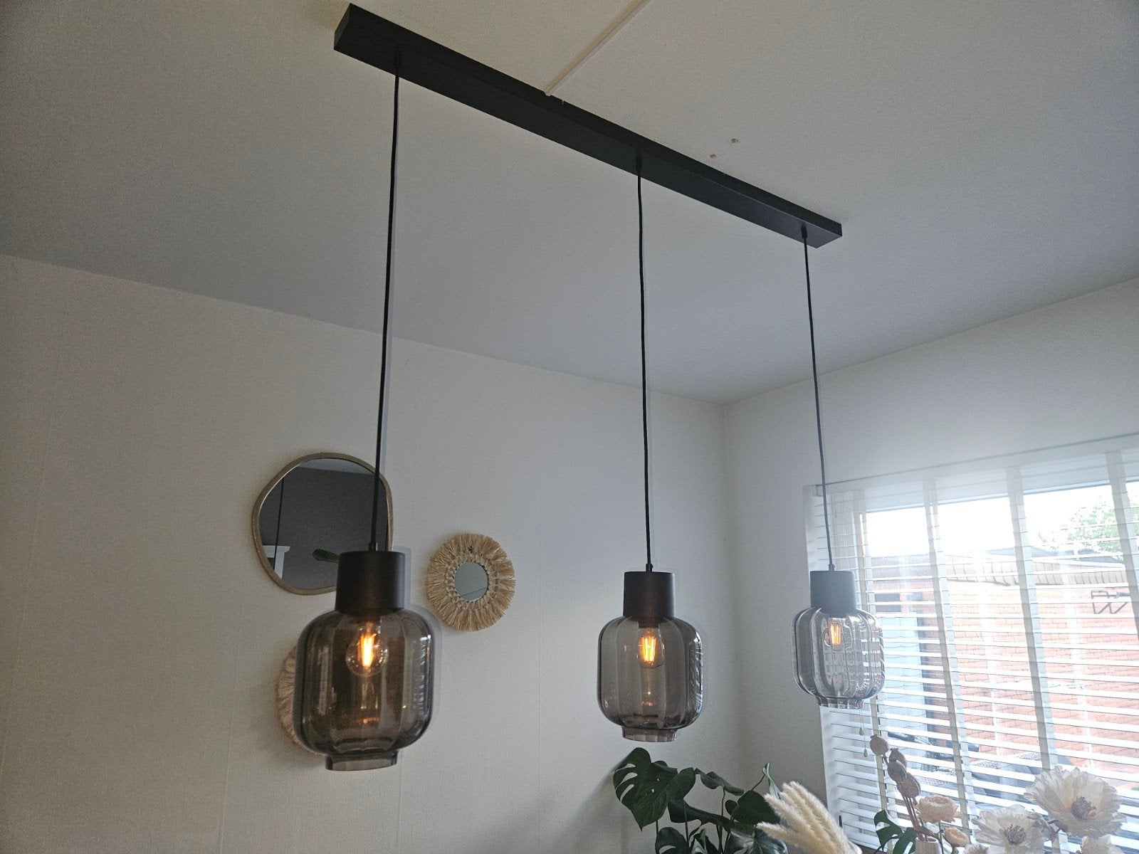 3 lichts hanglamp met rookglas – 120 cm – zwart

3 grote, sf, Ophalen, Zo goed als nieuw, Glas