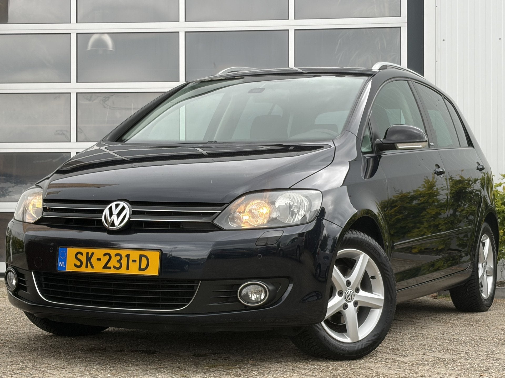 Volkswagen Golf Plus 1.2 TSI Trendline 86pk | Airco automati, Auto's, Euro 5, 86 pk, Gebruikt, Zwart
