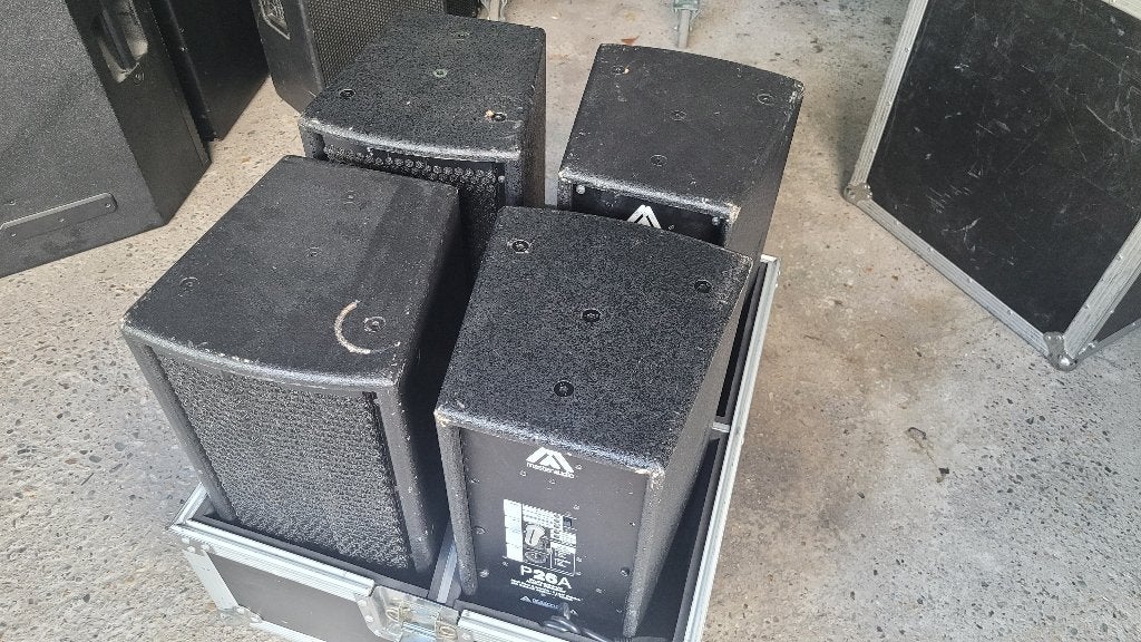 MASTER AUDIO P-26 A  PRIJS IS INCL. BTW, Gebruikt, Inclusief kabels, Raadsheerenhoeck 5d, Info@universal-licht-geluid.nl