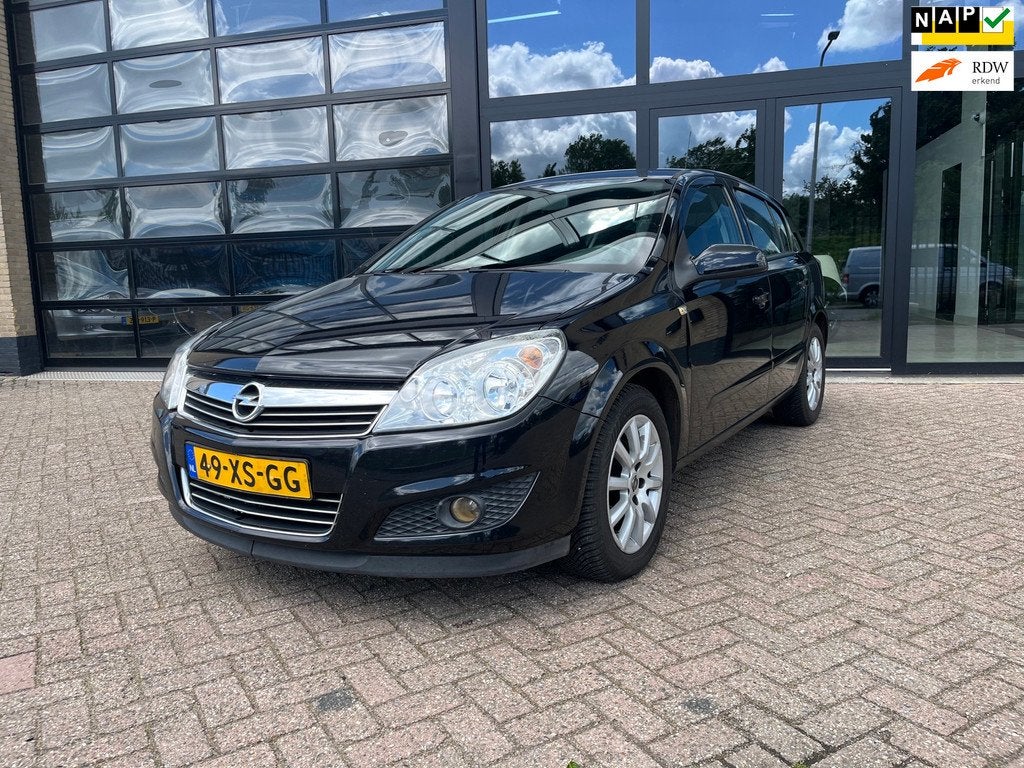 Opel Astra 1.6 Temptation, Airco, History compleet, Voorwielaandrijving, Gebruikt, 4 cilinders, 635 kg