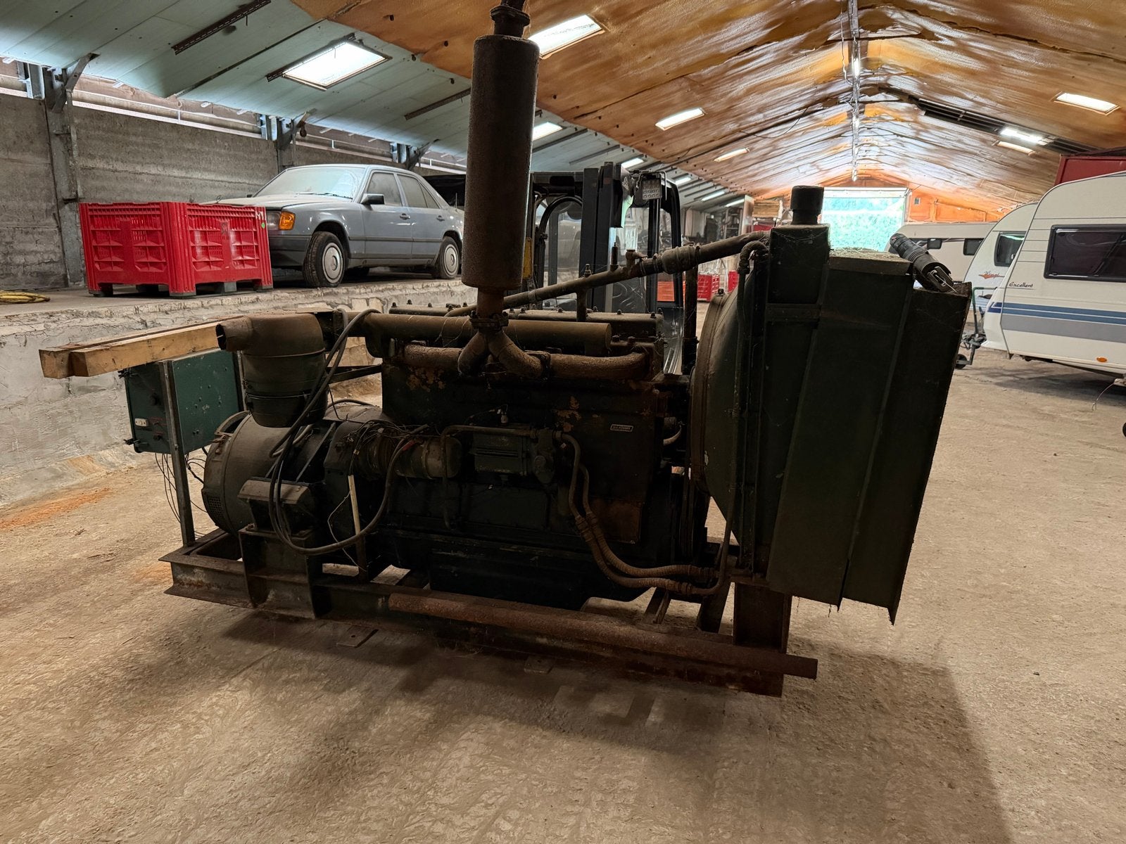 Kamper 6 cilinder dieselmotor - Type 6130, Ophalen, Gebruikt, Dieselmotor, Minder dan 1400 rpm