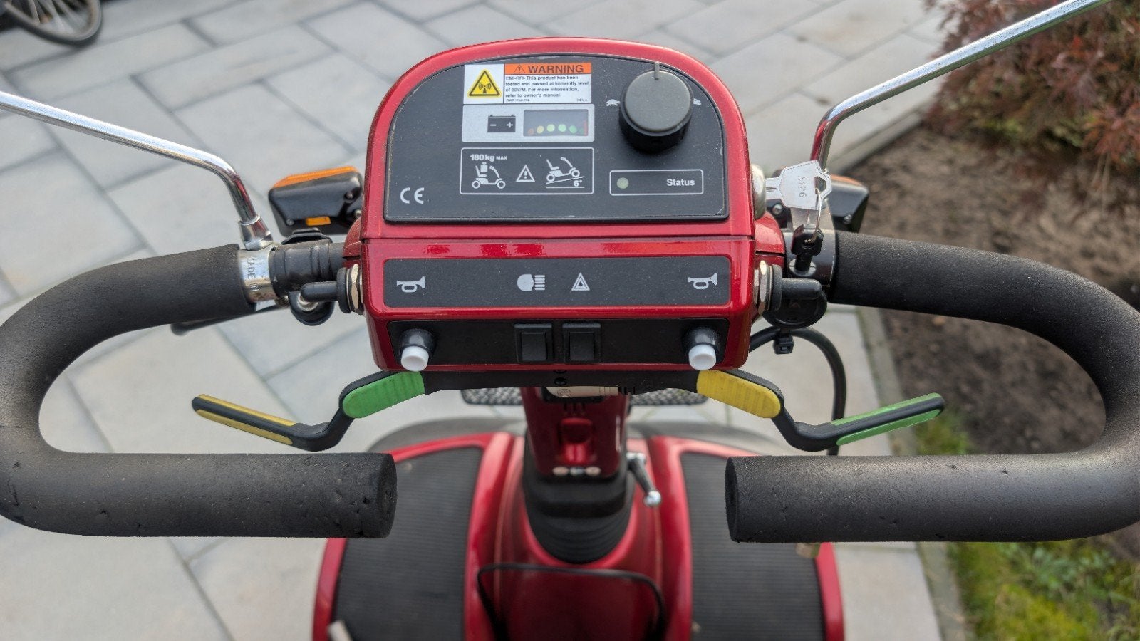 scootmobiel Victory XL 4, Stokhouder lader en handleiding, Ophalen, 16 t/m 25 km, 11 t/m 15 km/u, Gebruikt