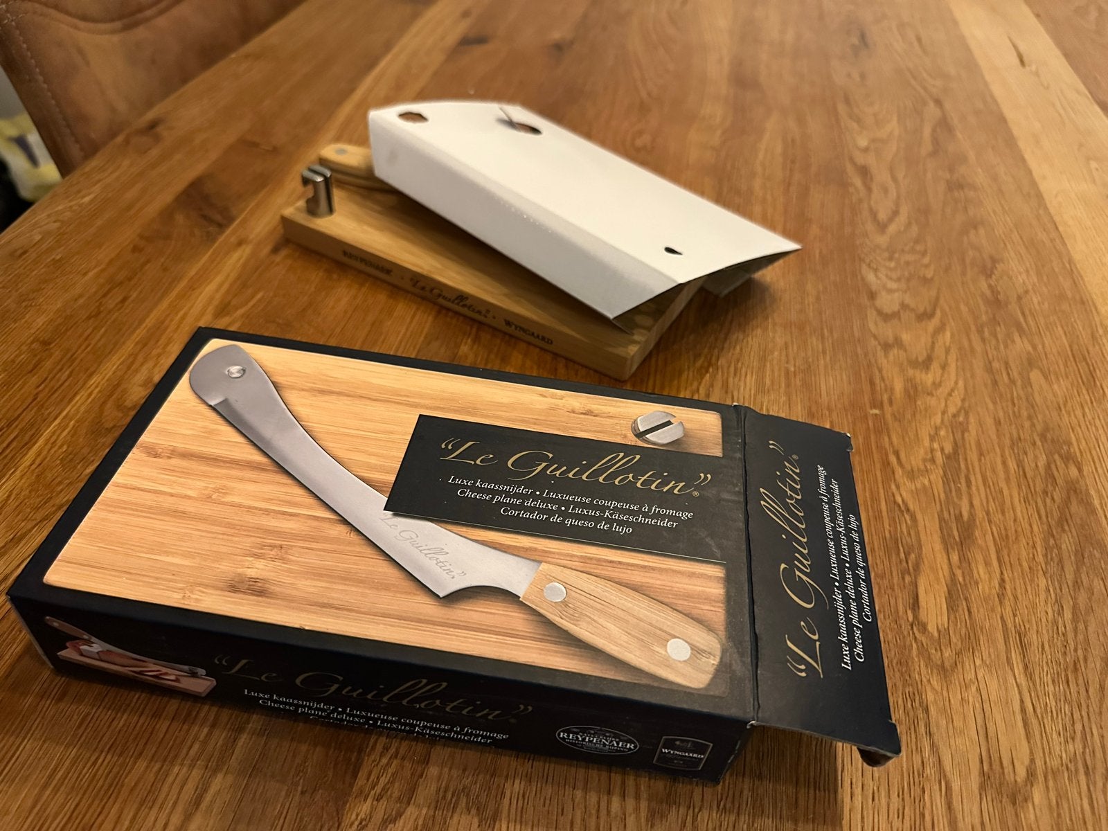 Reypenaer "Le Guillotin" Luxe Kaassnijder, Hout, Snij-/serveerplank, Nieuw, Ophalen of Verzenden