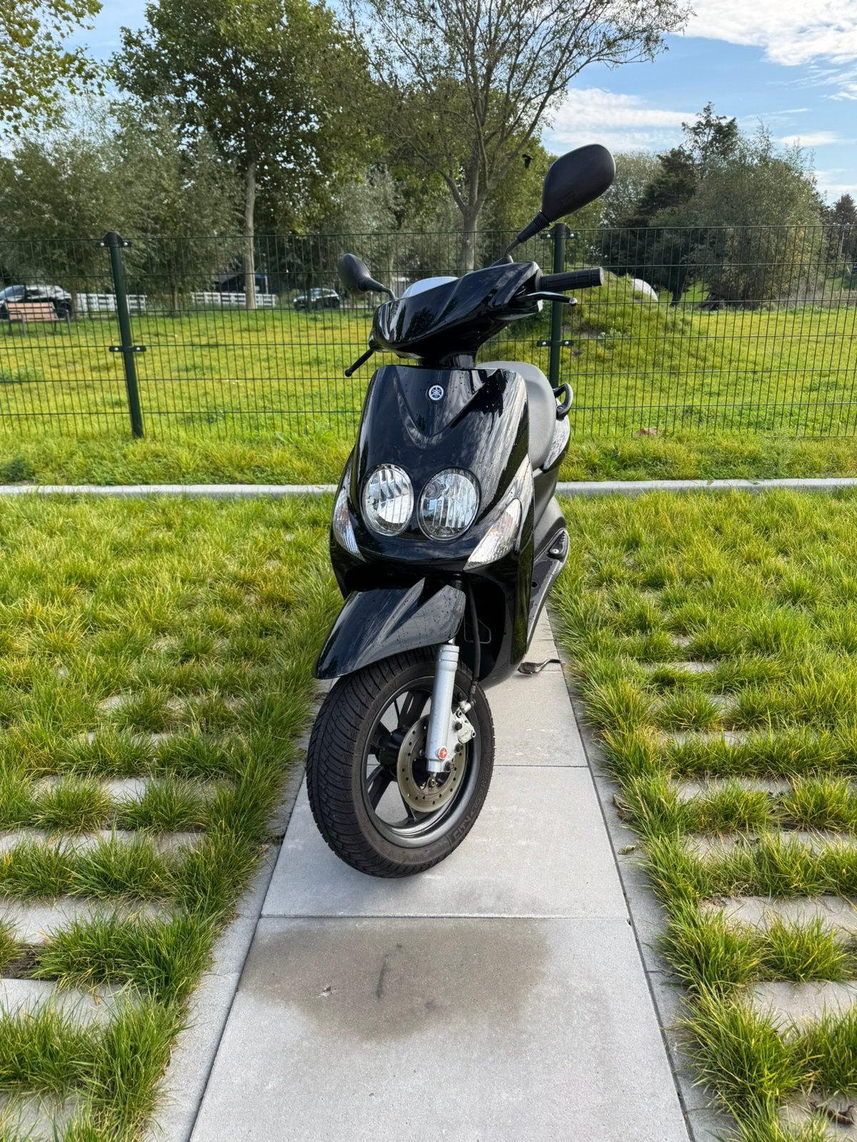 Yamaha neos 2014 bromfiets, Fietsen en Brommers, Ophalen, Gebruikt, Maximaal 45 km/u, Benzine