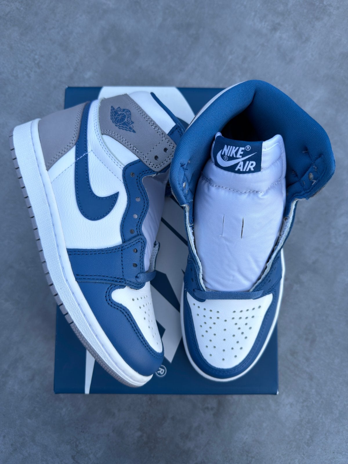 Air Jordan 1 High True Blue - Maat 38, --, Wit, Nieuw, Ophalen of Verzenden
