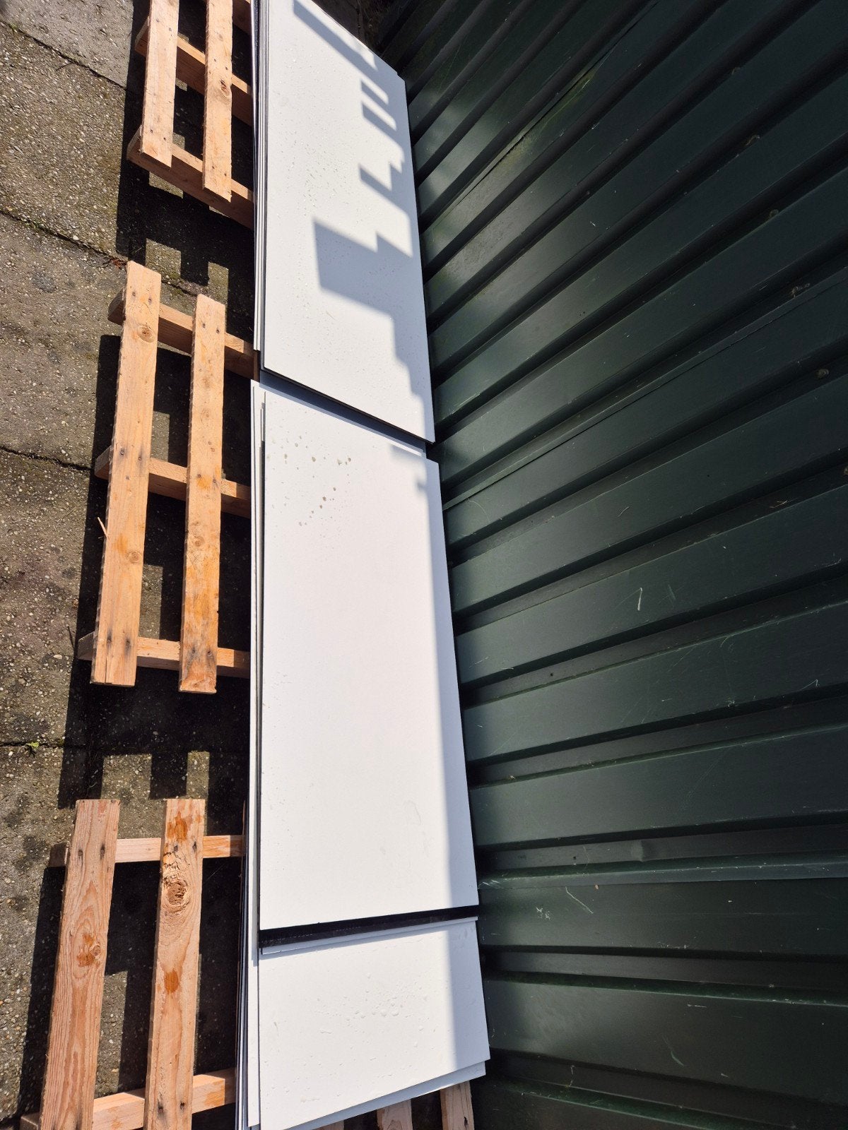 Trespa Meteon platen 6mm dikte, wit/zwart, brandvertragend, Doe-het-zelf en Verbouw, Minder dan 25 mm, Overige typen, Nieuw, Ophalen of Verzenden