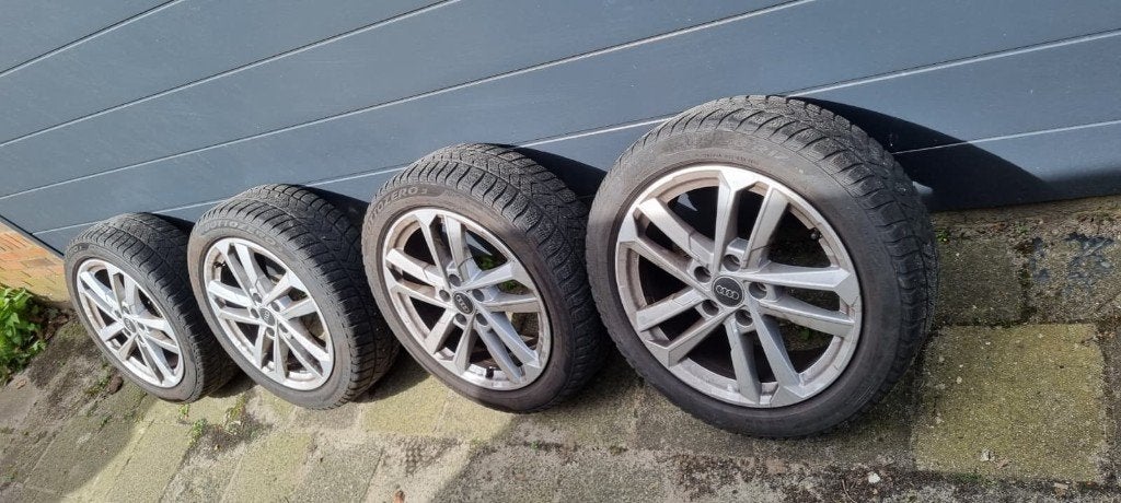 Audi velgen A3 17 inch 205/50/17, Ophalen, Gebruikt, Velg(en), 17 inch