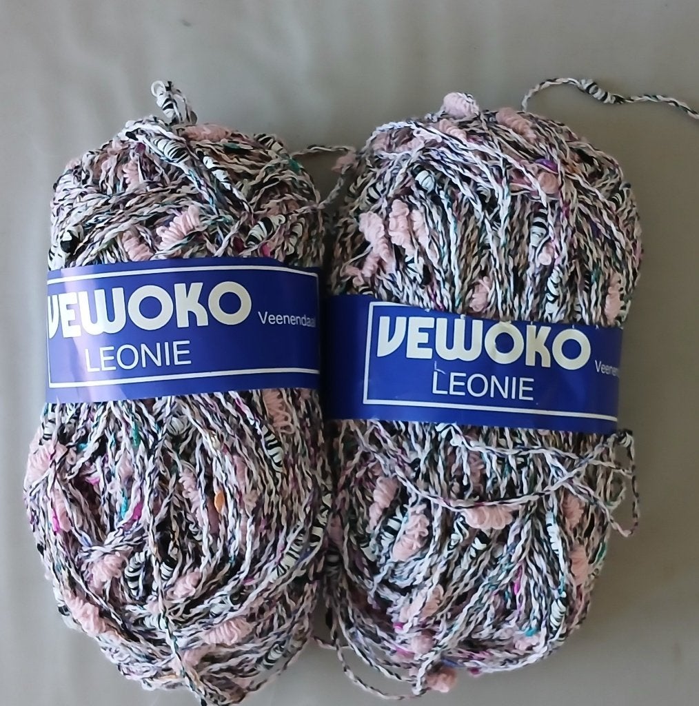 Vewoko Leonie. 2 bollen, Ophalen of Verzenden, Nieuw, Breien of Haken, Wol of Garen