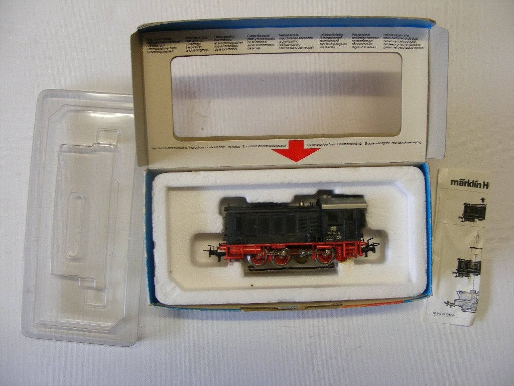 MARKLIN DIESEL LOKJE 3146, Wisselstroom, Locomotief, Ophalen of Verzenden, Zo goed als nieuw