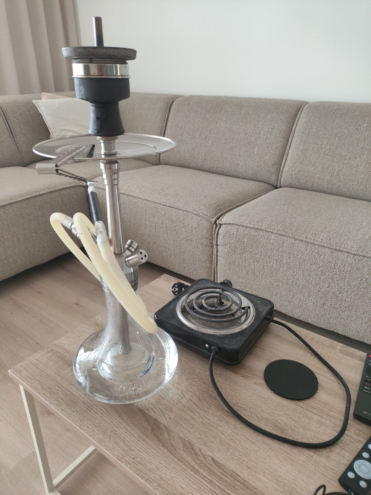 Amy de luxe shisha waterpijp, Ophalen