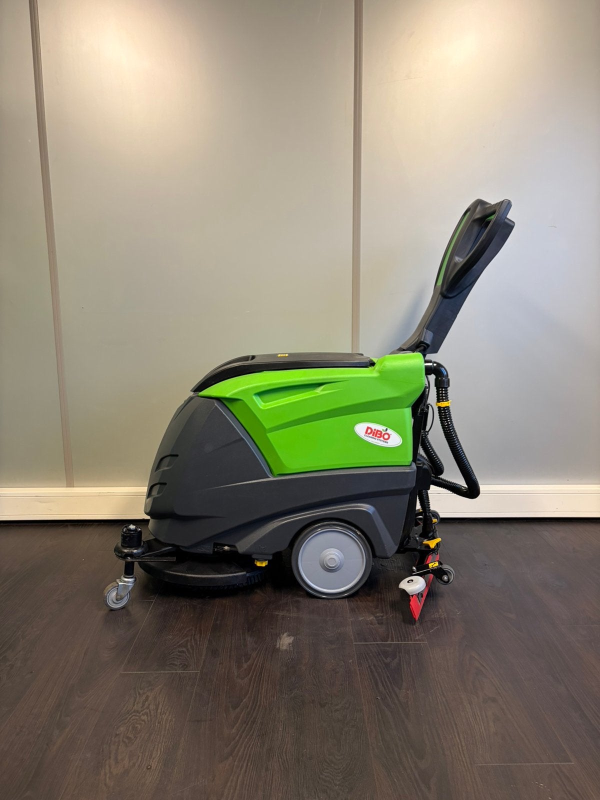Schrobmachine | Dibo CT46 | Nieuw accupakket, Doe-het-zelf en Verbouw, Reinigingsmachines, Ophalen of Verzenden, Gebruikt, Schrobmachine