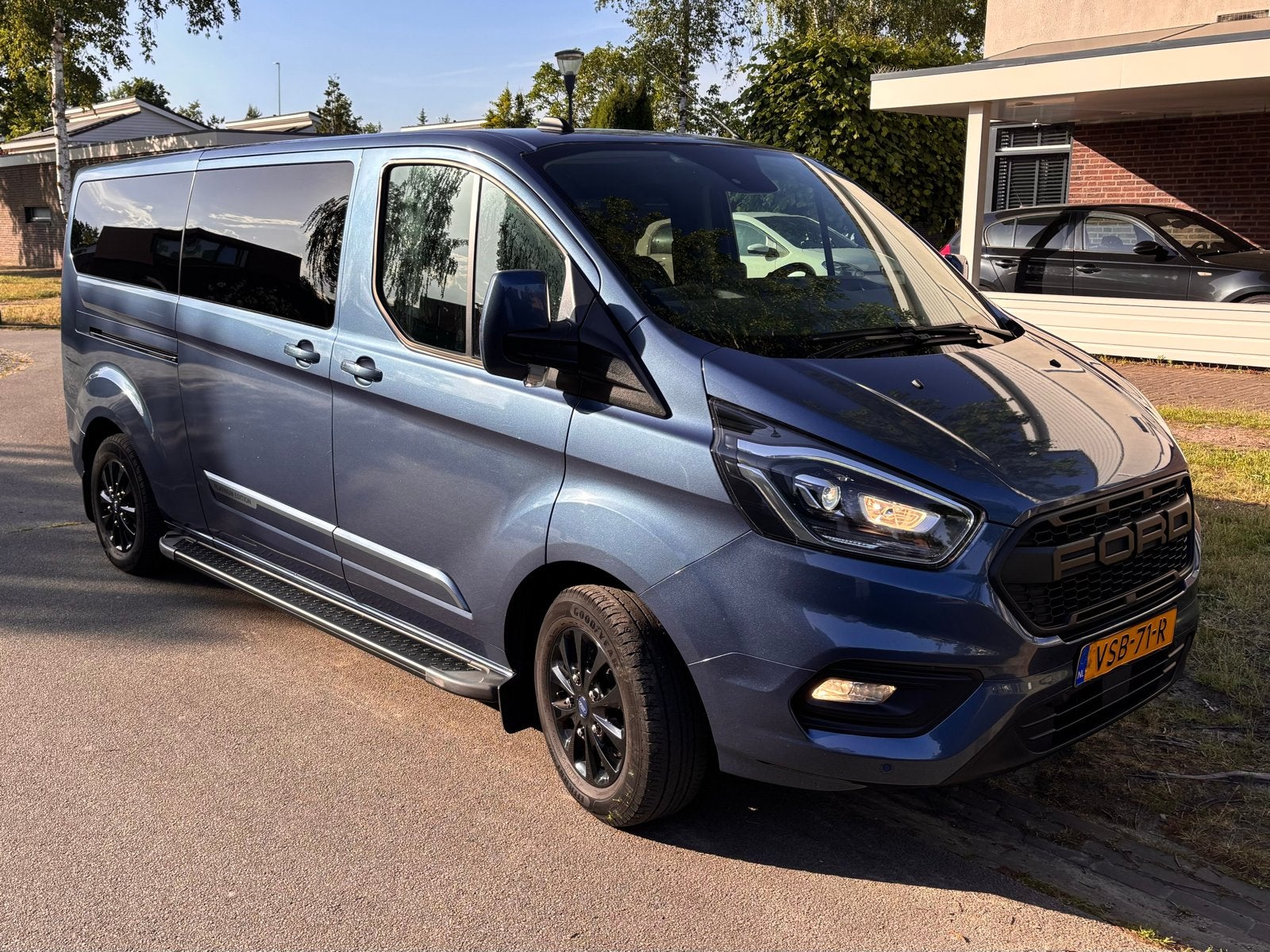 Ford Transit Custom Platinum Edition 2022, 1995 cc, 129 pk, Blauw, Diesel