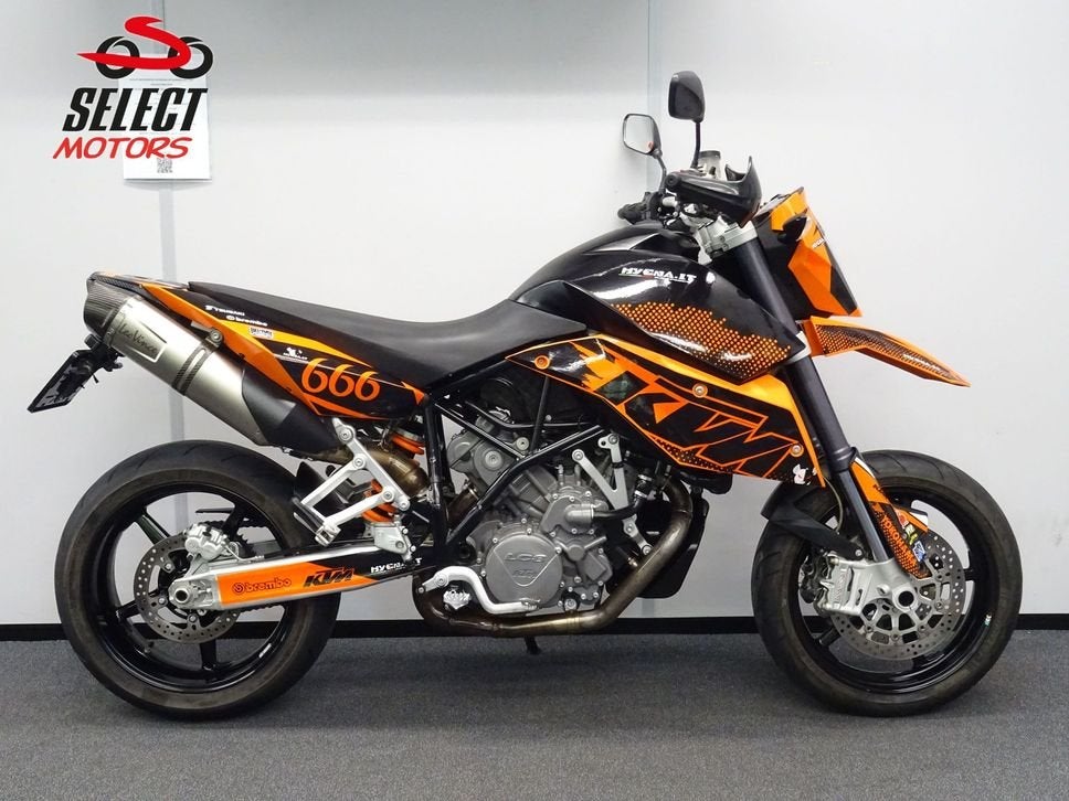 SUPER DIKKE PRACHTIGE KTM 990 SUPERMOTO (bj 2008), 2 cilinders, KTM, Motorrijbewijs A, Onbekend