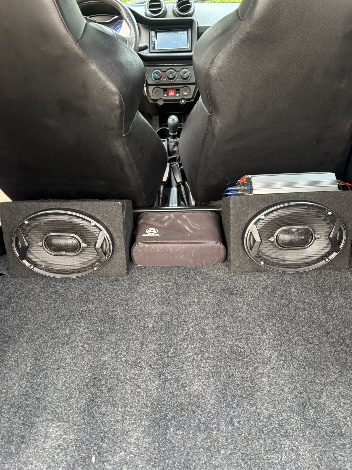 Zeer goede en nette jbl gto spekers met versterker, Auto diversen, Ophalen of Verzenden, Gebruikt