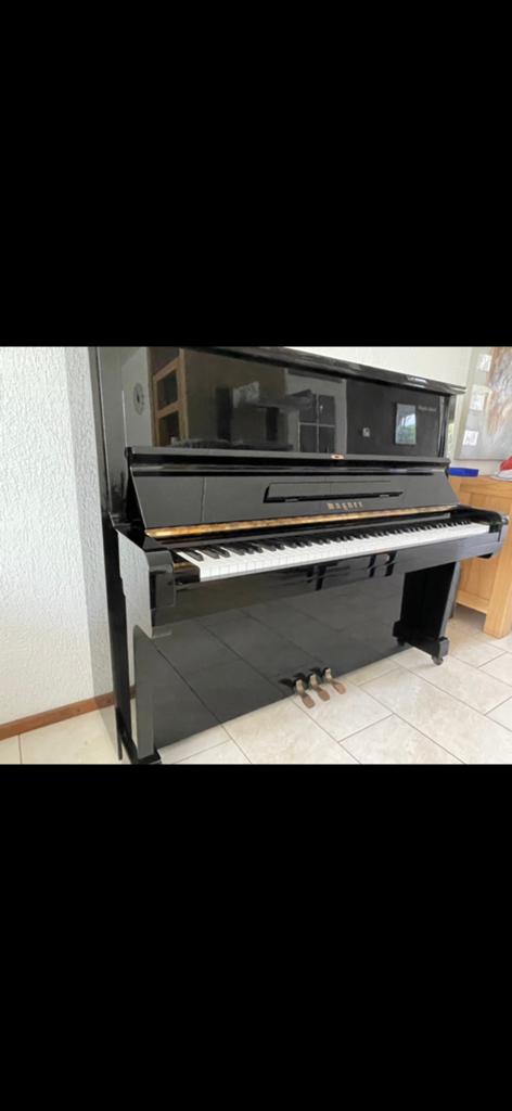 Mooie Wagner Special piano, Hoogglans zwart met piano kruk., Muziek en Instrumenten, Ophalen, Zwart, Zo goed als nieuw, Piano