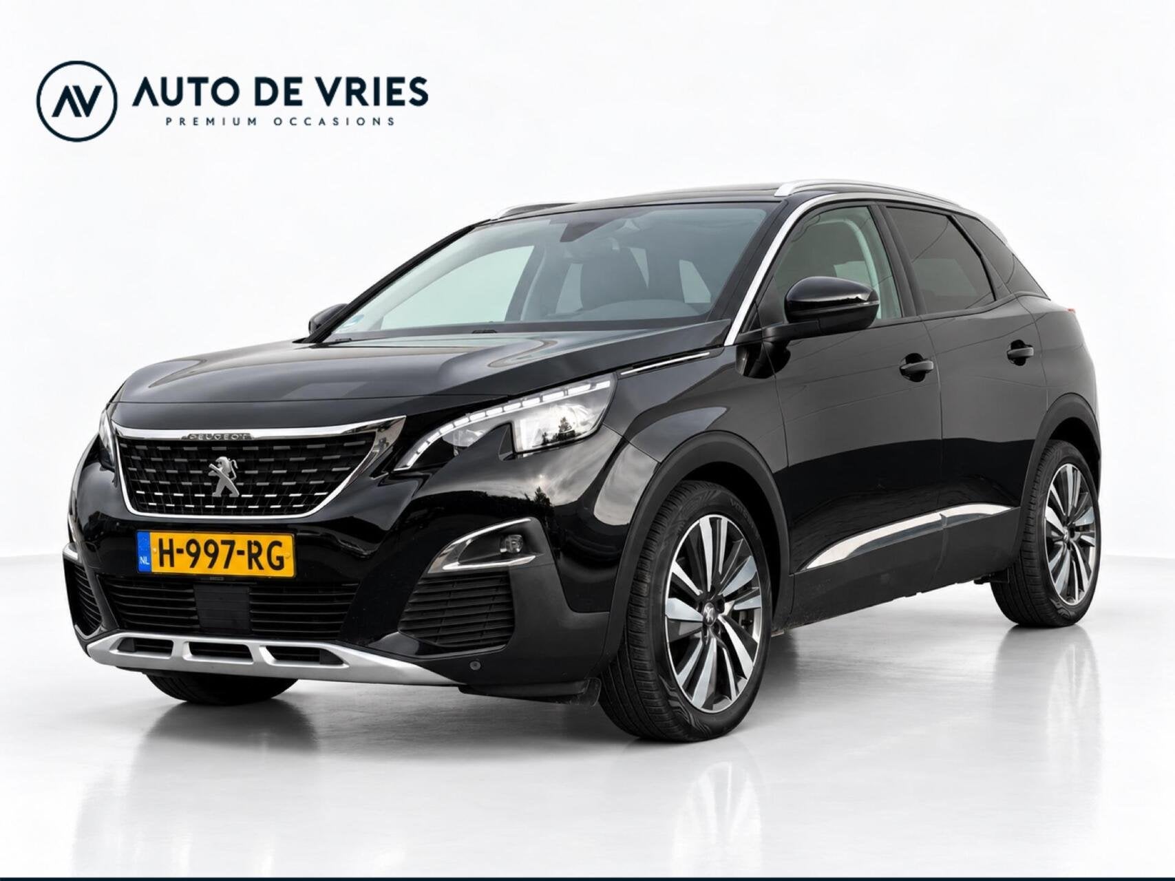 Peugeot 3008 1.2 PureTech 130pk Automaat Premium | Panoramad, Auto's, Gebruikt, 1199 cc, Leder en Stof, Zwart