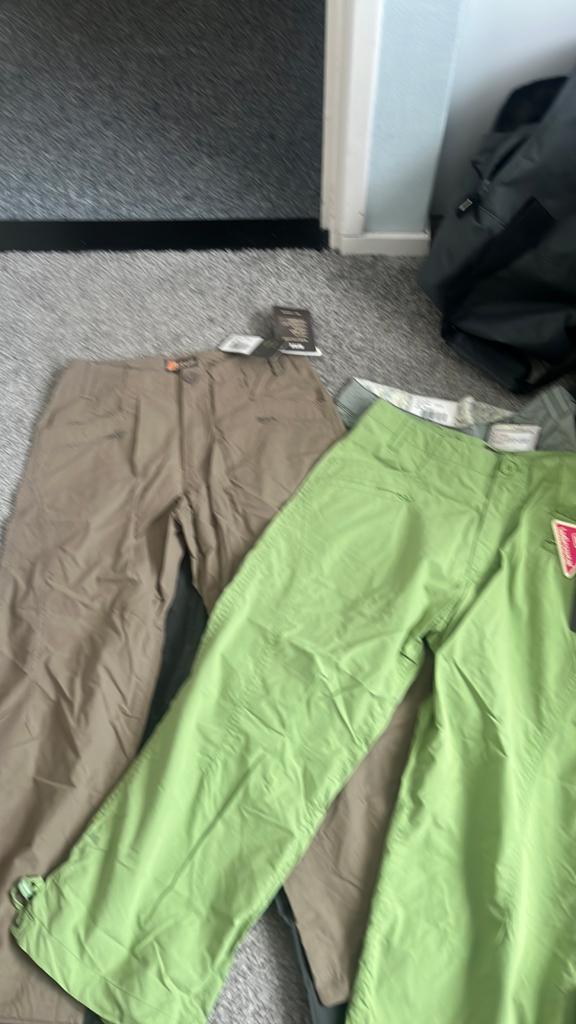 Partij 61x Life-Line damesbroeken outdoorkleding, Ophalen of Verzenden, Nieuw, Maat 38/40 (M), Kort